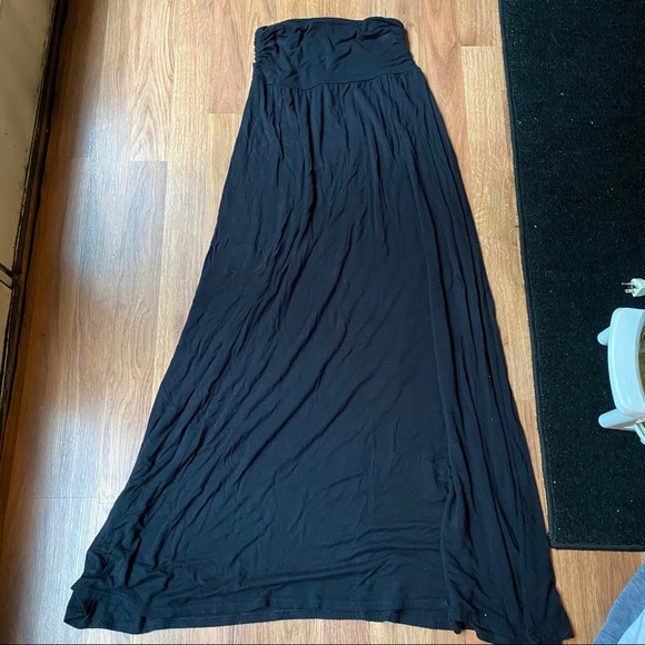 Black Maxi Skirt - Picture 2 of 3